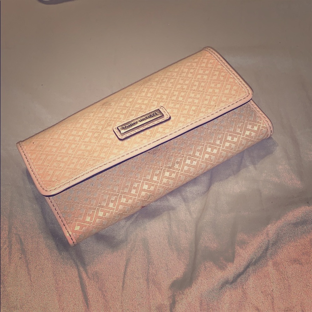 Pink Tommy Hilfiger Wallet